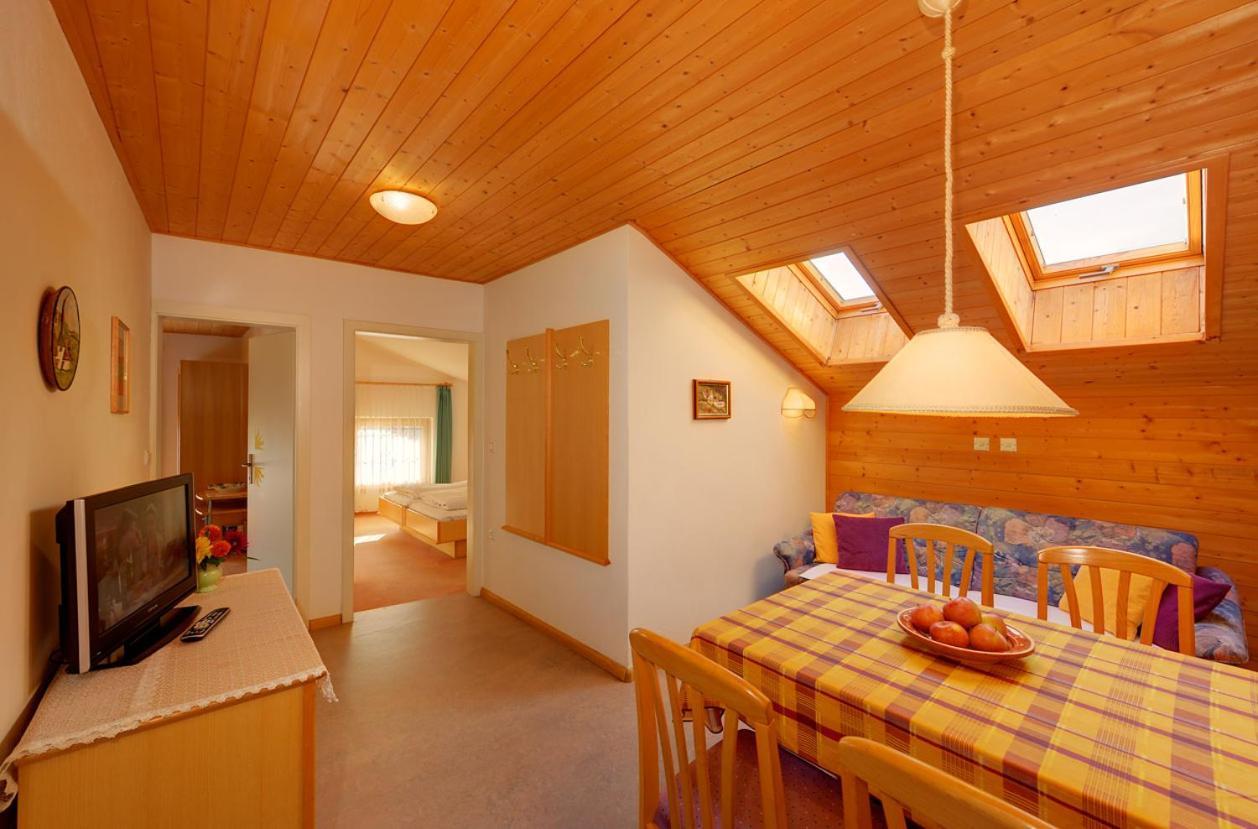 Aparthotel Unterdornerhof Lagundo Esterno foto